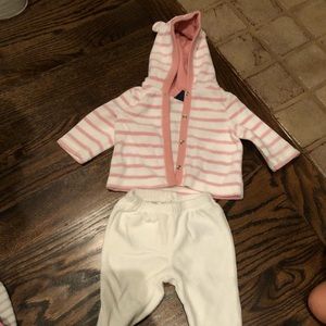 Baby Gap 0-3 months sweater and matching pants